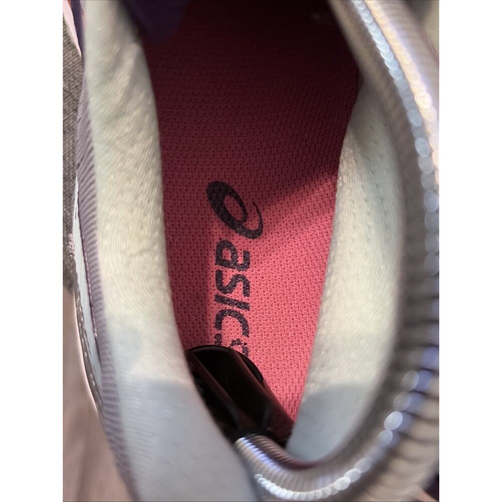 ASICS Gel DS Trainer 22 Women’s Size 7 Gray Pink Running Shoes Lightweight - Picture 9 of 11